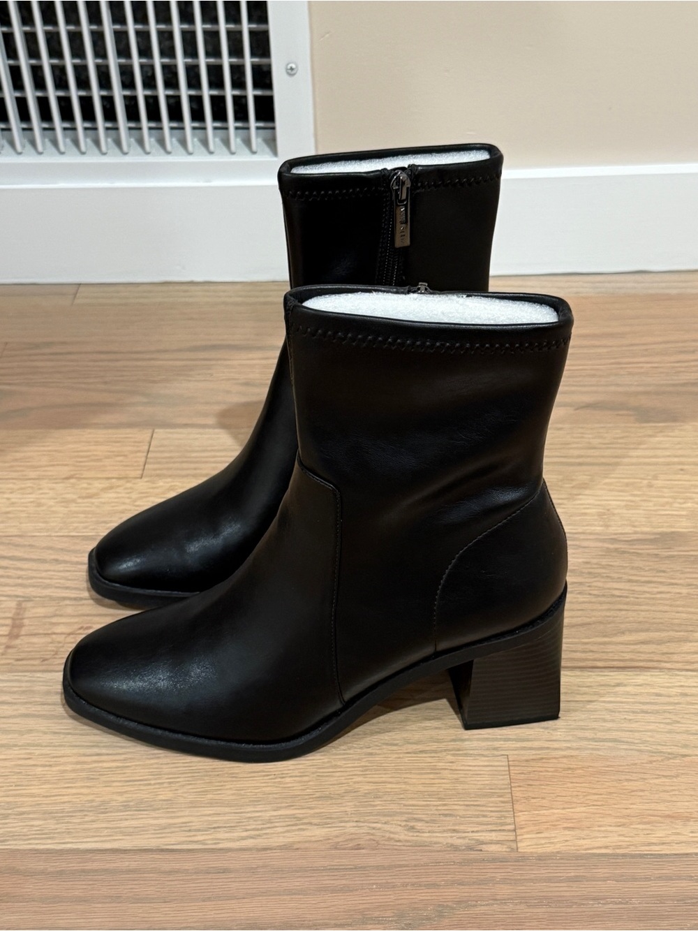 Women’s Anne Klein Annette Ankle Boots, Black, Size 9
